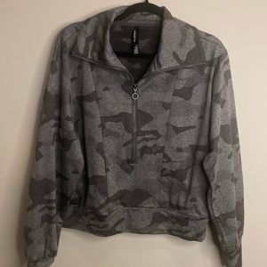 Mondetta Active Wear Pullover Jacket, Large